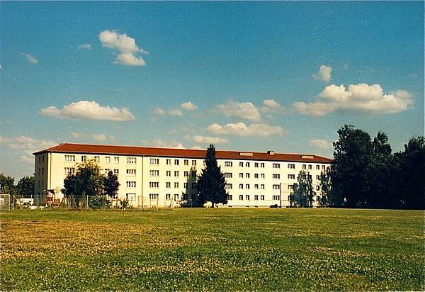 Amerika In Augsburg Sheridan Reese Flak Fryar The Housing Areas